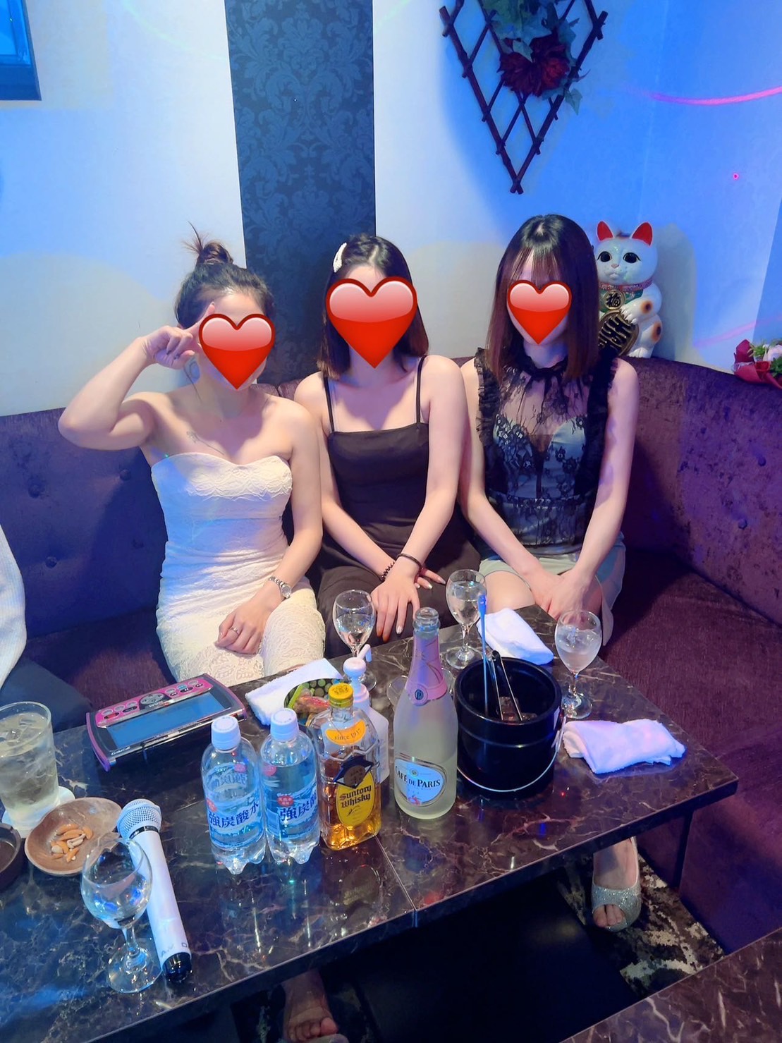スナック 愛プラス 店内写真
