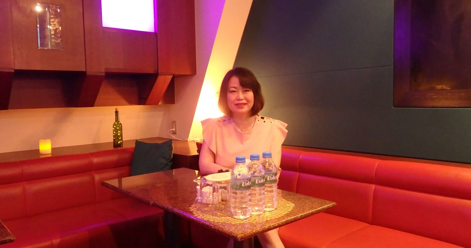 赤坂ナイトラウンジ 店内写真