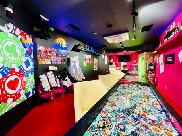 Pon Pon Bunny (ポンポンバニー) 浅草 バニーガールズバー 店内写真