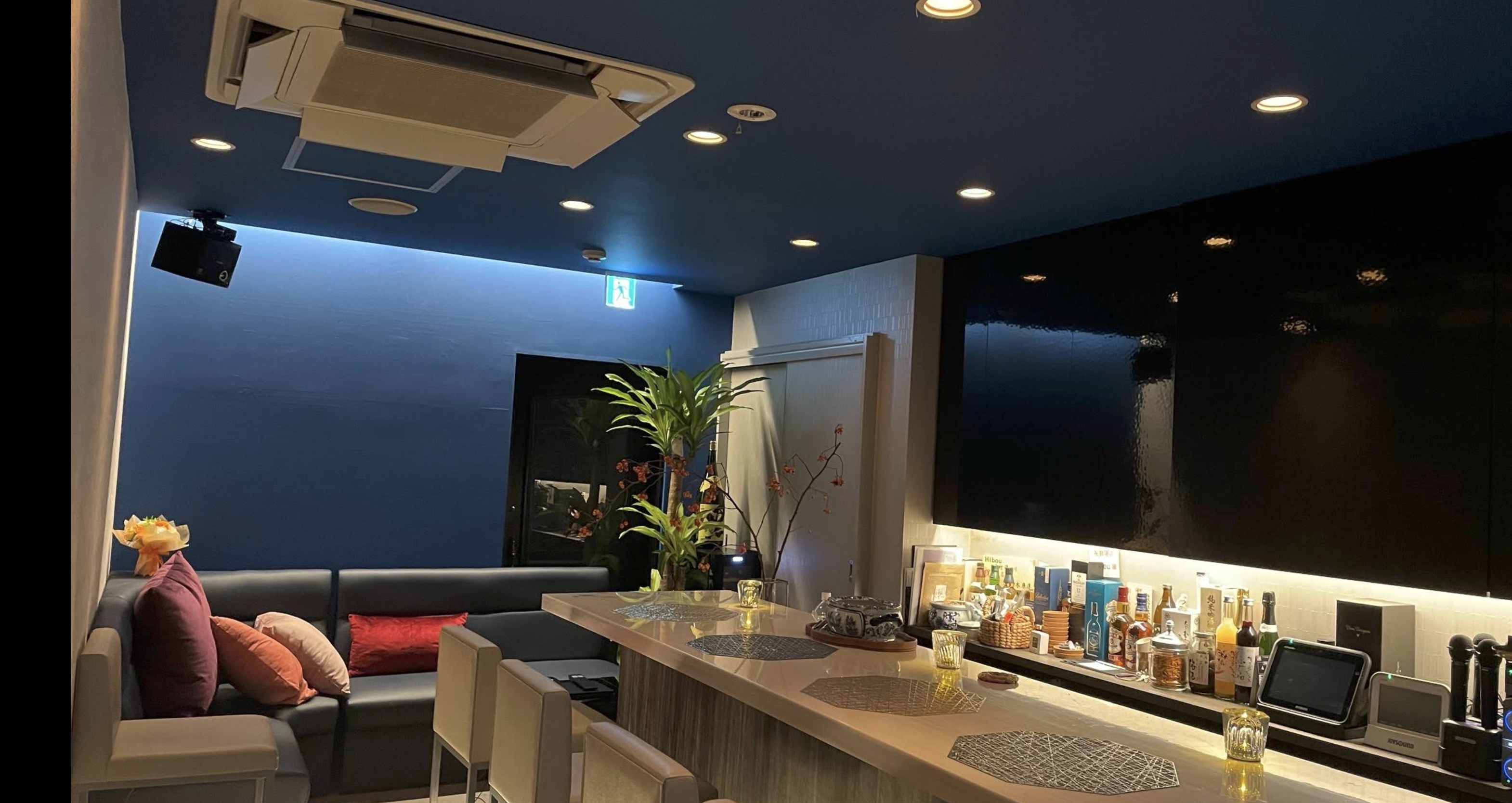 Hibou〜イブー〜 店内写真