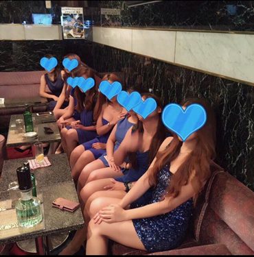 Thai Pub Iris タイパブ アイリス 店内写真