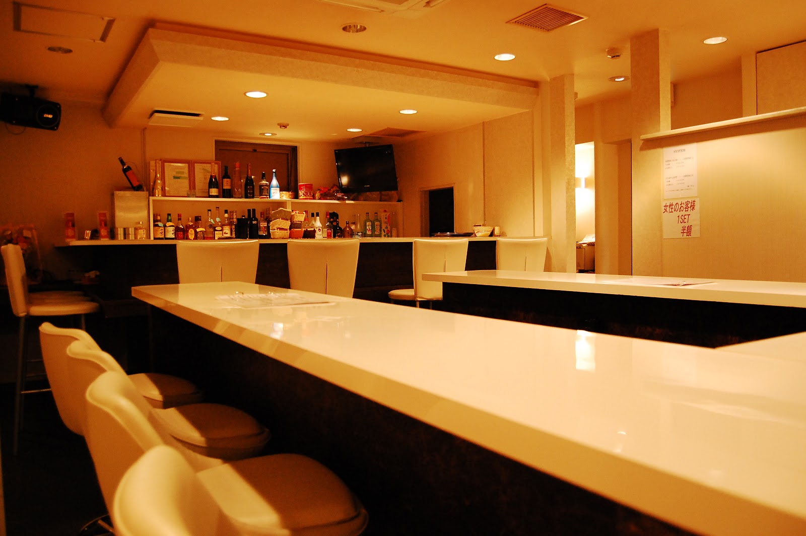girl's bar uzuri 店内写真