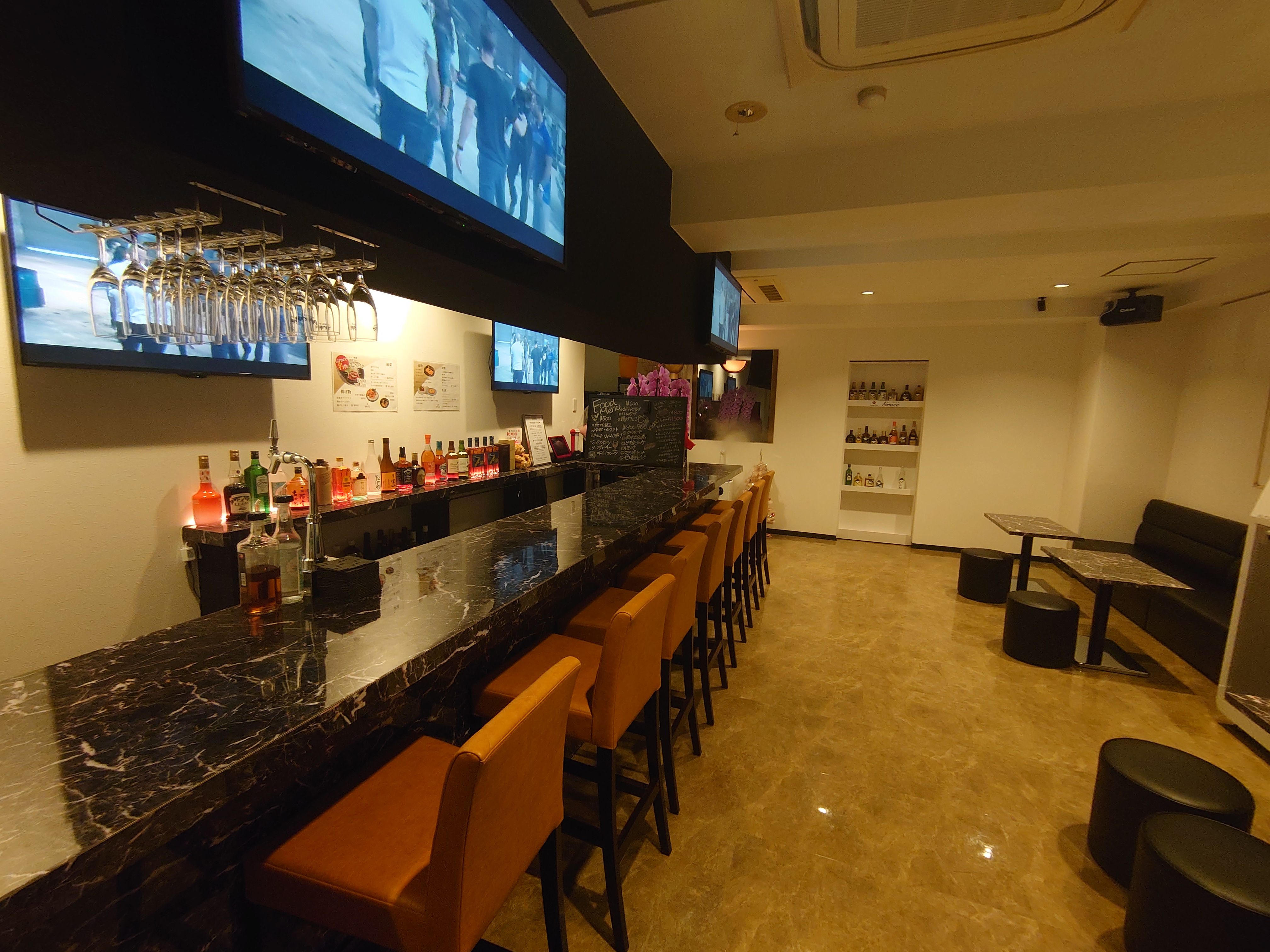 Lounge bar Grace 店内写真