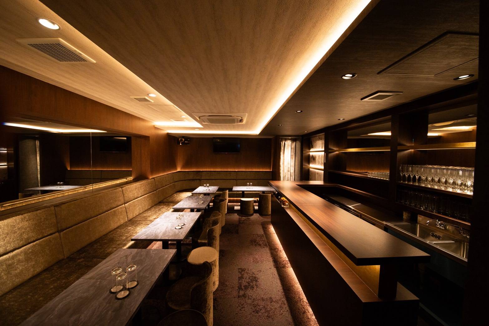 club Roots 店内写真