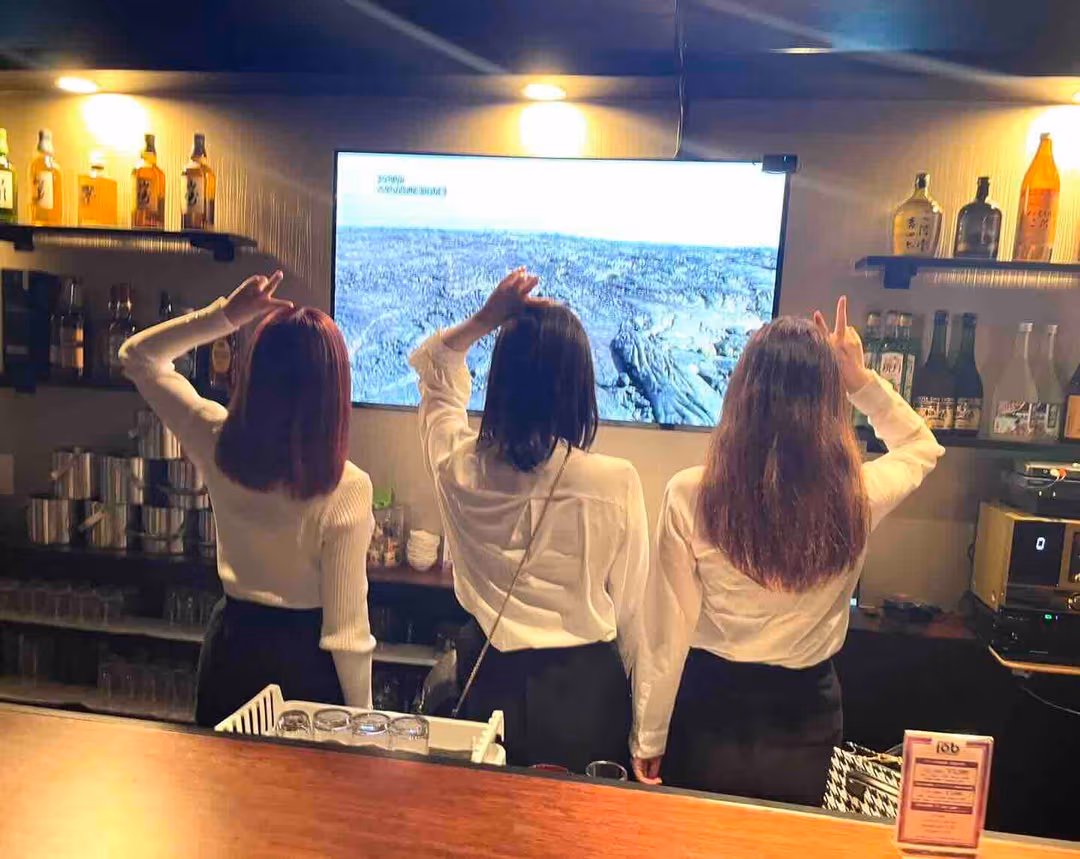 【神田】スナック106(イチマルロク) 店内写真2