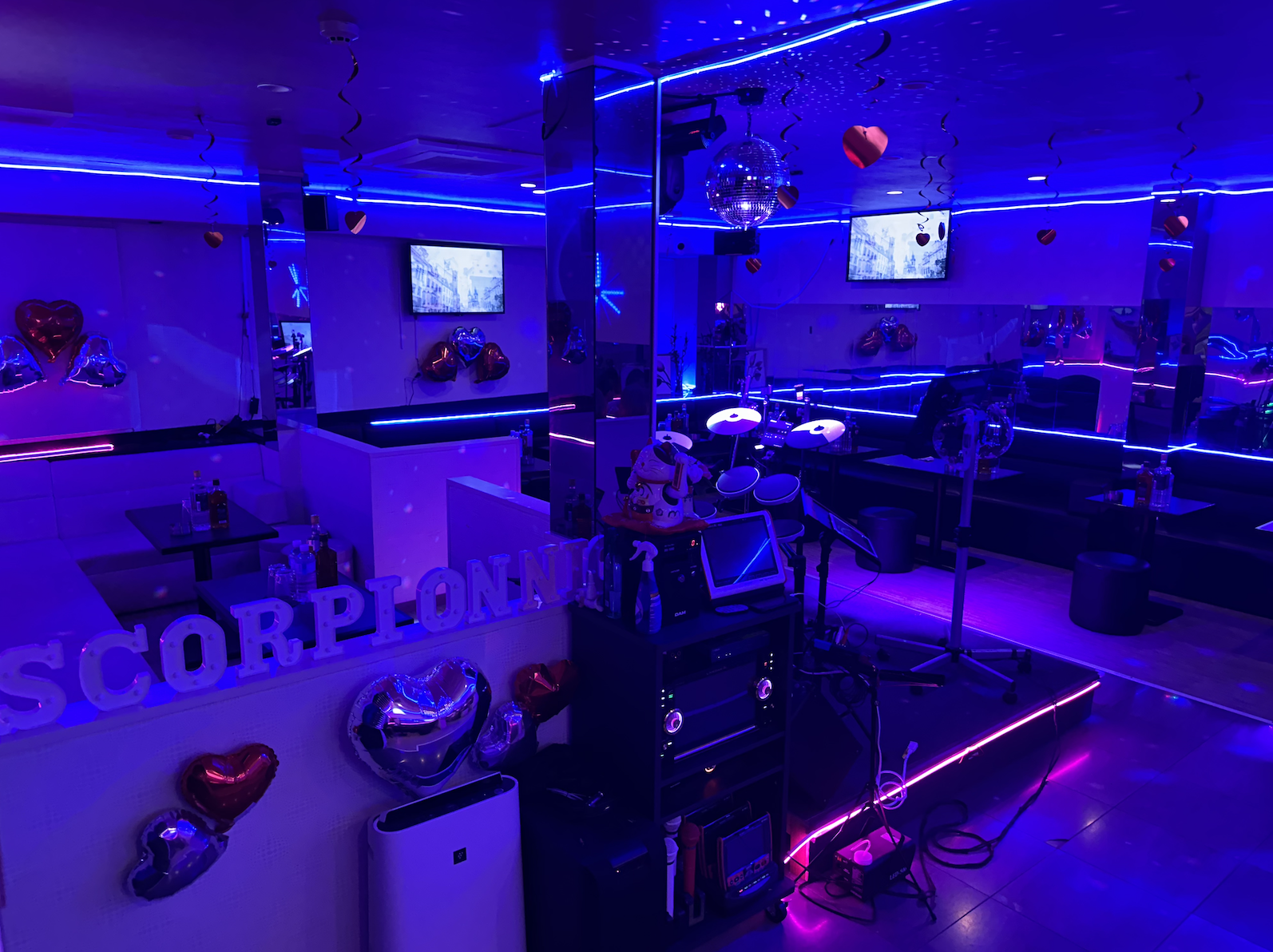フィリピンクラブ スコーピオンナイト 店内写真