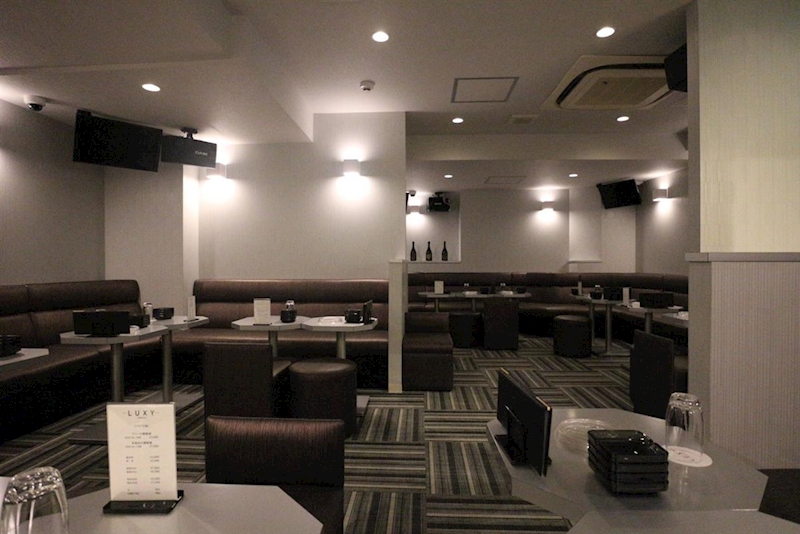 CLUB LUXY 店内写真