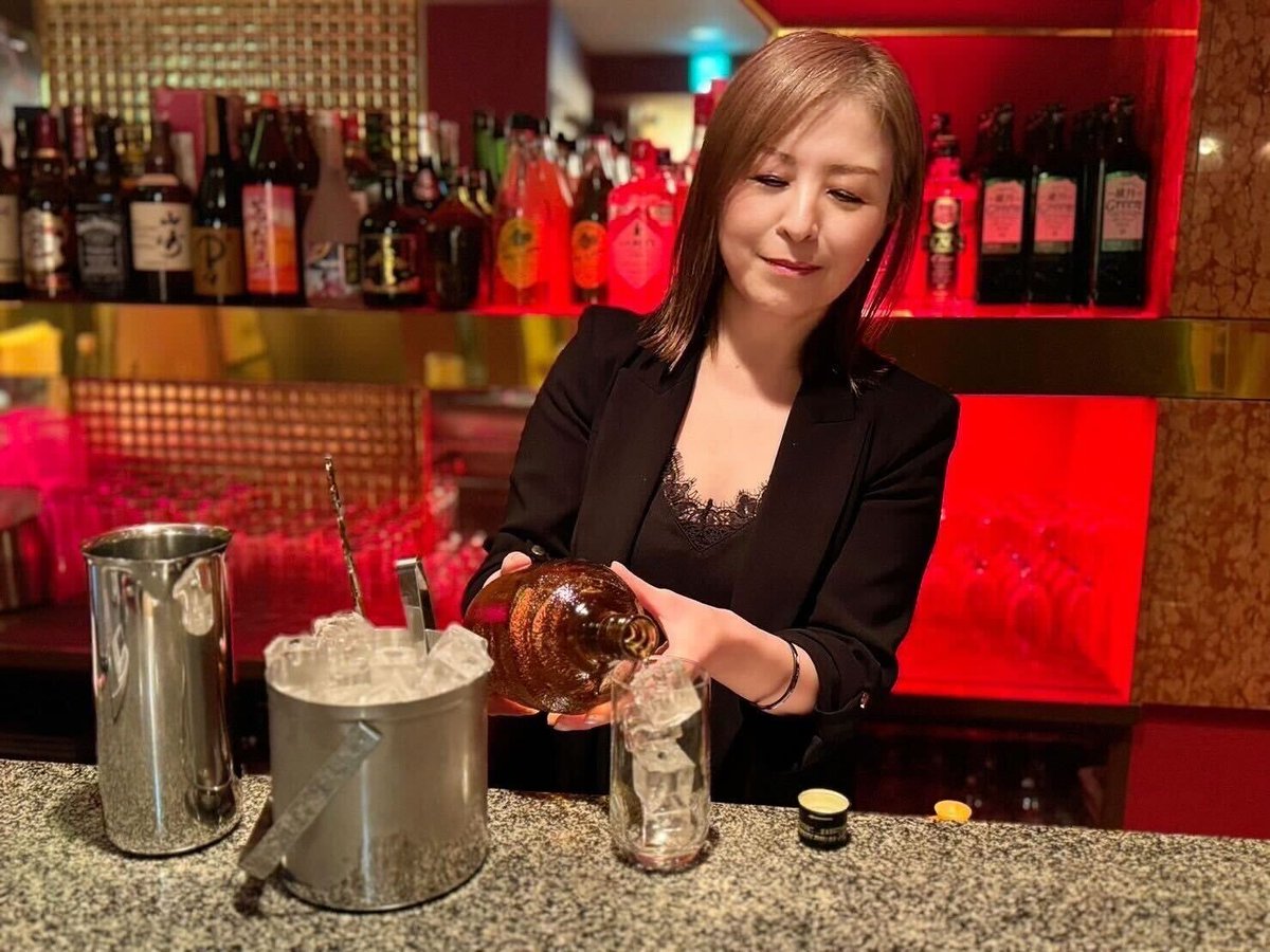 熟女LOUNGE Ariel1 店内写真