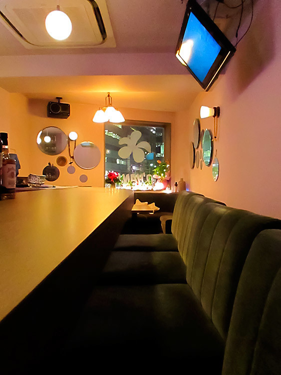 スナックO'HANA 店内写真