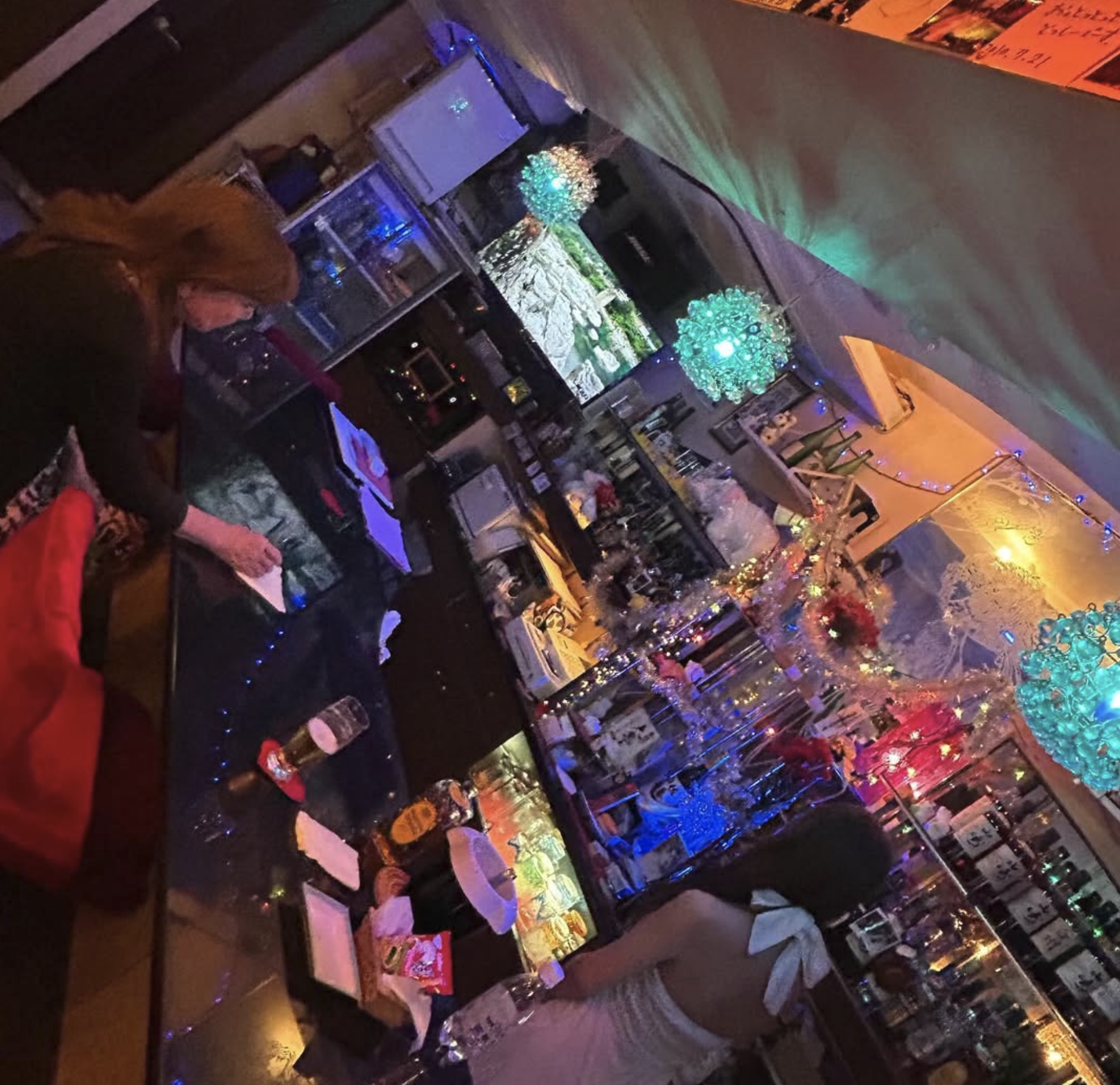 チャイム 店内写真