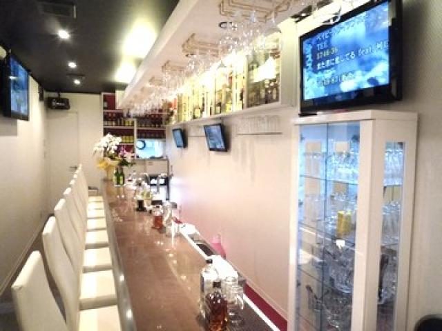 Lounge Bar M's(エムズ)
