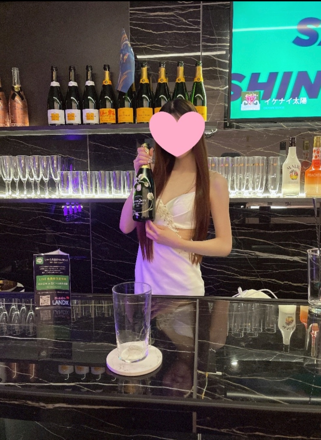 上野湯島ガールズバーLANDX(ランドックス) 店内写真