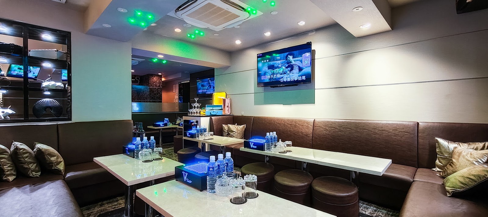 V club 店内写真
