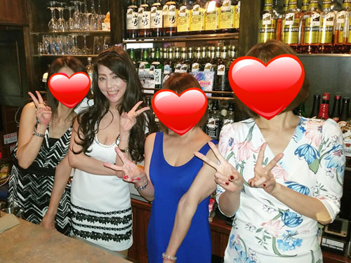 湯島's bar Nuts 2nd 店内写真